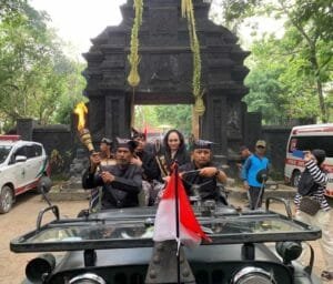 Rangkaian HJB Ke-347, Pemkab Bojonegoro Gelar Prosesi Pengambilan Api Abadi Kayangan Api