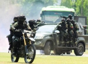 Ketua KPU dan Bawaslu Bojonegoro Disandera, Berhasil Dibebaskan Oleh Pasukan TNI