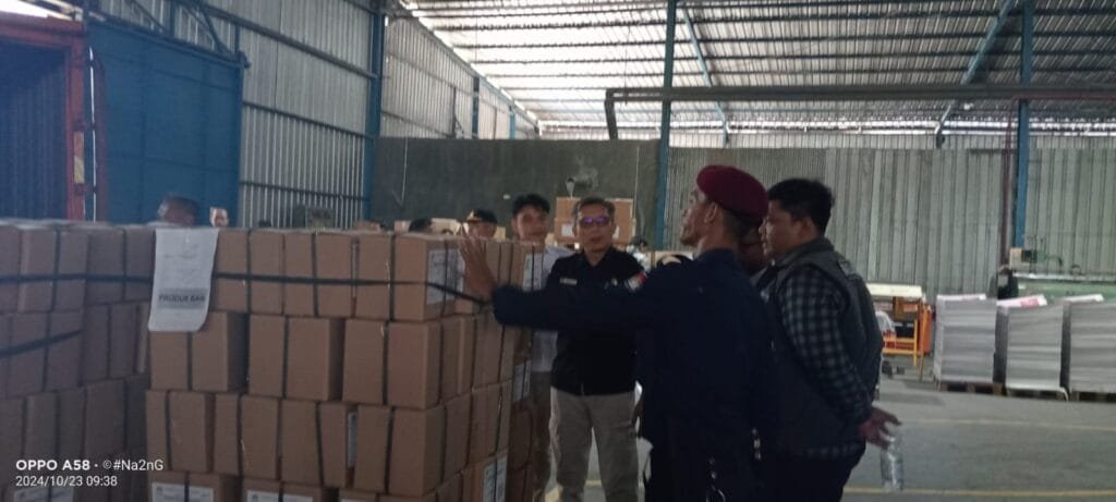 KPU Kabupaten Kediri Terima Logistik Pilkada