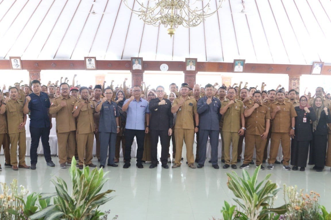Pemkab Bojonegoro Gelar Sosialisasi Perbub Bantuan Keuangan Desa Bersifat Khusus Mediacahayabaru.id Orbitnasional.com Bojonegorotimes.id 110