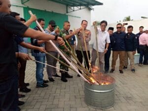 KPU Kabupaten Kediri Lakukan Pemusnahan Kelebihan Surat Suara Pilkada 2024