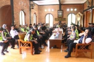 Kapolres Mario Silaturahmi ke Perguruan Silat di Bojonegoro