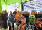 Pemkab Bojonegoro Salurkan Bansos Bagi Lansia dan Penyandang Disabilitas