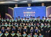 Wisuda XVIII Stikosa AWS, Suasana Haru dan Orasi Ilmiah Tentang AI