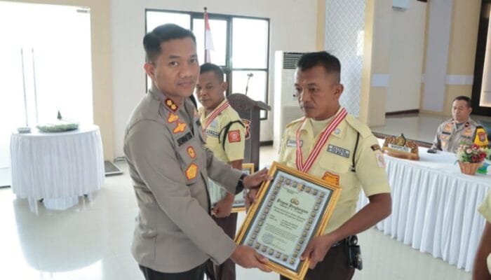 Polres Nganjuk Peringati HUT Satpam ke- 44