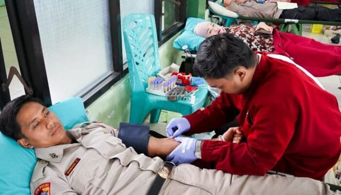 Kodim Bojonegoro gelar Donor Darah HUT ke- 79 Persit Kartika Chandra Kirana