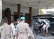 Satpol PP Kabupaten Bojonegoro Lakukan Operasi Penertiban