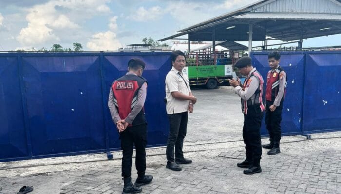 Polres Bojonegoro Lakukan Patroli dan Cek Stok LPG 3 Kg