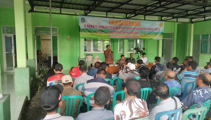 Danramil Ngimbang Hadiri Sosialisasi Penyaluran Pupuk Bersubsidi