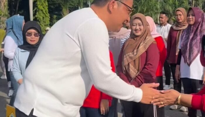 Wakil Bupati Asluchul Alif Olahraga Bareng ASN Pemkab Gresik