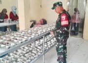 Babinsa Koramil Dander Bojonegoro Memantau Pelaksanaan Program MBG di Wilayah Binaan