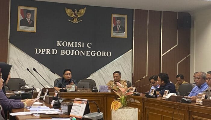 Rapat Kerja DPRD Bojonegoro: Sinergi Pemerintah dan Perusahaan Migas dalam Pengelolaan CSR