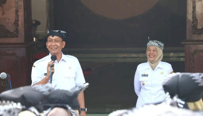 Pimpin Apel ASN Perdana, Bupati Bojonegoro: Mari Bersama Wujudkan Harapan Masyarakat