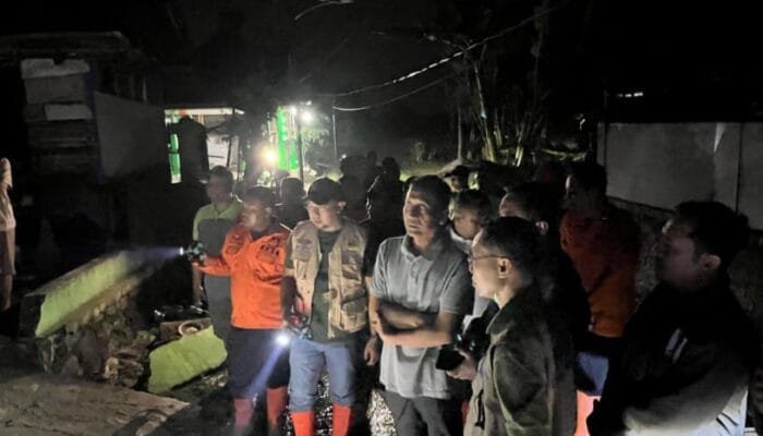 Bojonegoro Diterjang Banjir Bandang, Bupati Setyo Wahono Sigap Turun Tangan