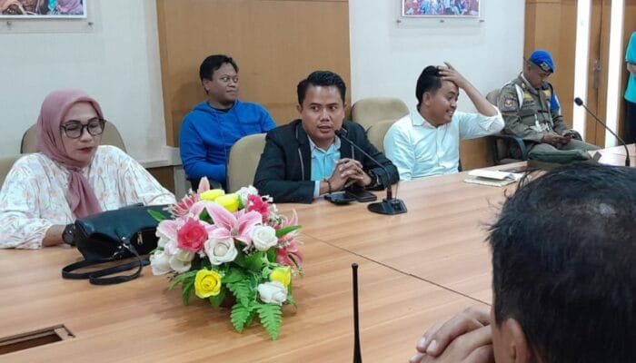 Sorotan Tajam AMI: Dana BOS Surabaya Dipertanyakan