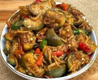 Tumis Terong Teri, Bahan Sederhana, Rasa Istimewa