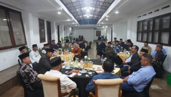 Kota Batu Rapatkan Barisan, Kades dan Lurah Diajak Wujudkan Mbatu Sae