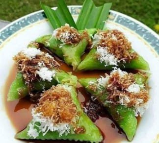 Lupis Ketan, Camilan Tradisional yang Menggugah Selera, Ini Resepnya