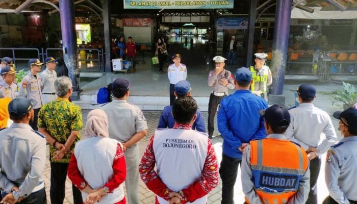 Jelang Mudik Lebaran 2025, Bojonegoro Intensifkan Pemeriksaan Angkutan Umum di Terminal Rajekwesi