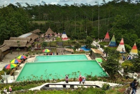 Serunya Menjelajah Kampung Indian di Kediri, Liburan ala Suku Asli Amerika