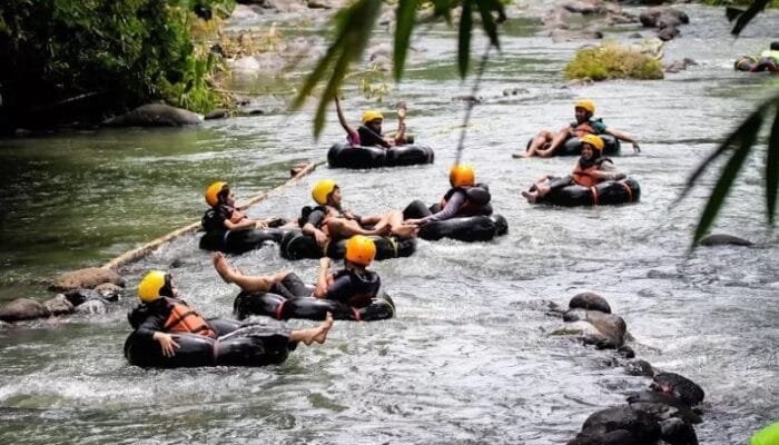 4 Tempat Seru untuk Tubing di Klaten, Kota Seribu Mata Air