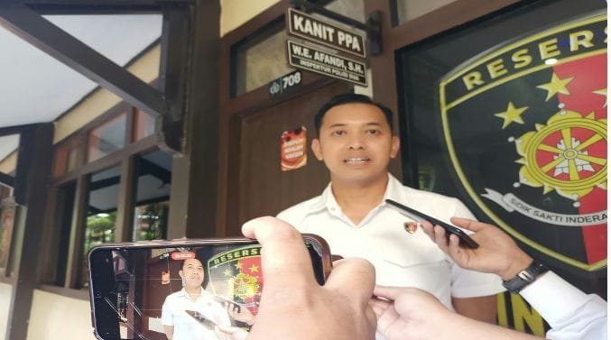 Polisi Bekuk Dua Pelajar Gangster Bersenjata Tajam di Lamongan