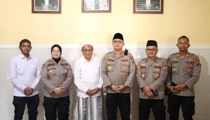 Perkuat Kebersamaan, Kapolres Sumenep Bersilaturahmi ke Ketua PCNU Guluk-Guluk