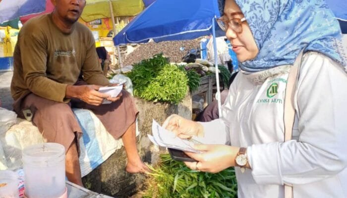 BPRS Annisa Mukti Gelar Grebek Pasar di Sidoarjo