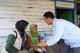 7.493 Lansia dan Disabilitas di Bojonegoro Terima Bansos Tunai