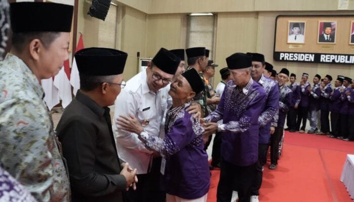 Calon Haji Kota Batu 2025 Berangkat, Ini Jadwal dan Fasilitasnya