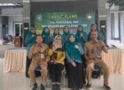 Lawan Stunting, Ketua TP PKK Bojonegoro Terjun Langsung Bagikan Bantuan Gizi untuk Balita