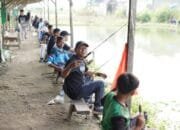 Wartawan, Aktivis, dan Pejabat Bojonegoro Kompak Mancing Bareng