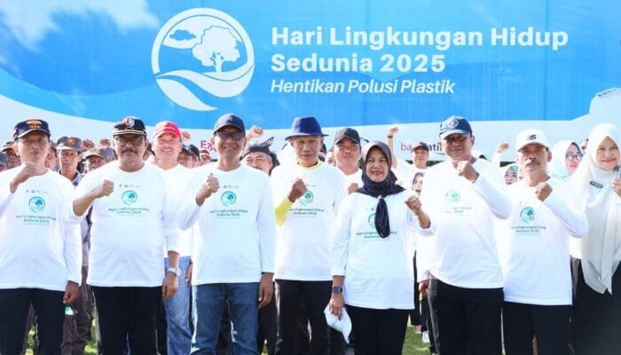 Hari Lingkungan Hidup, Ribuan Warga Bojonegoro Geruduk Sampah