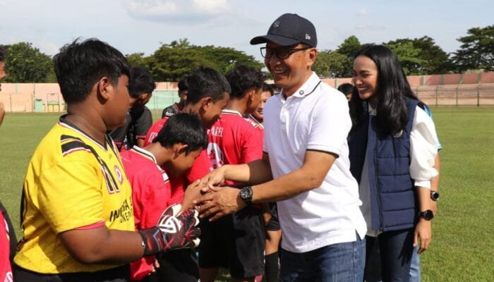 Bupati Bojonegoro Turun Langsung, Final Piala Suratin U13 dan U15 Penuh Sorakan