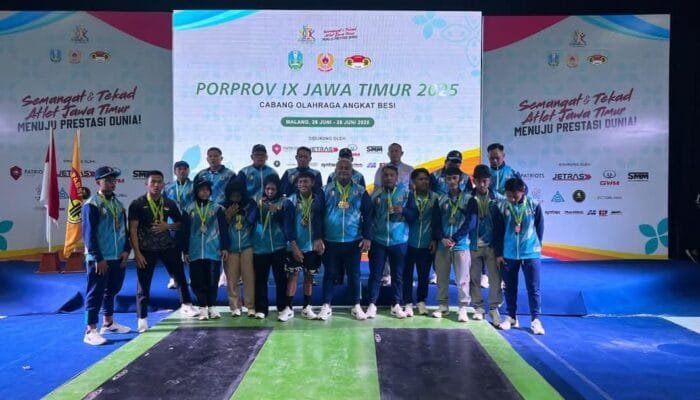 Abdun Atlet Angkat Besi Bojonegoro Sabet 3 Medali Sekaligus di Porprov Jatim 2025