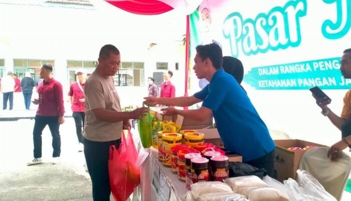 Pasar Murah di Bojonegoro Tawarkan Harga Ramah Kantong
