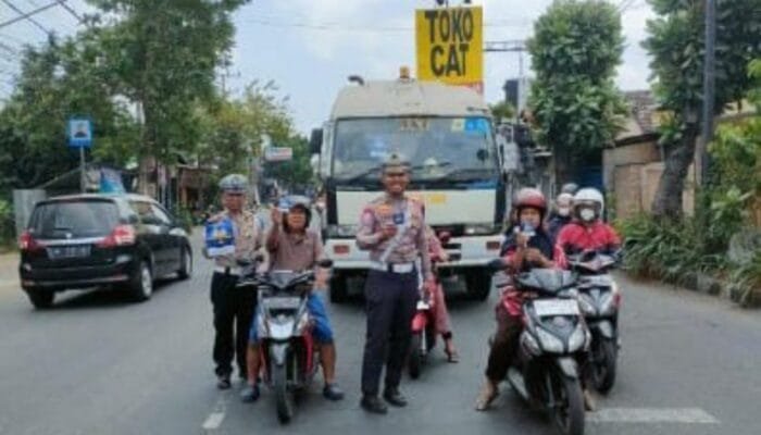 Ops Patuh Semeru 2025, Satlantas Kediri Kota Turun Langsung ke Titik Kritis