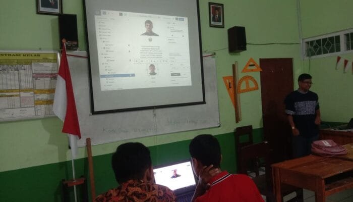 Nulis Bikin Waras, Ini Terobosan SMPN 3 Singosari Demi Sekolah Sehat Mental