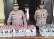 Polsek Babat Sita Ratusan Botol Miras dari Rumah Warga Lamongan