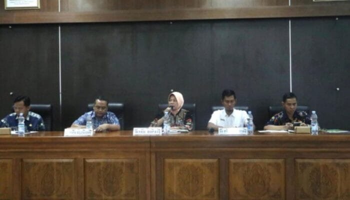 Pemkab Bojonegoro Bagi-Bagi Beras 20 Kg ke Warganya, Ini Syarat Penerimanya