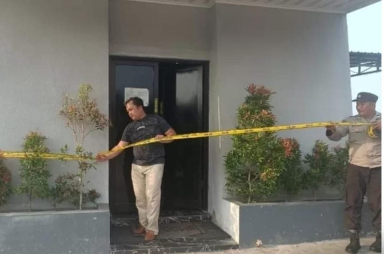 04385abd df9f 4836 81db 8bbc08ca5161