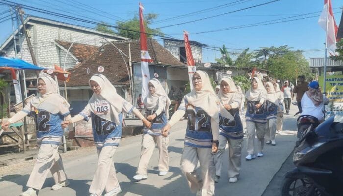 Warga Warukulon Tumpah Ruah Rayakan HUT Desa ke-80, Ini Momen Serunya