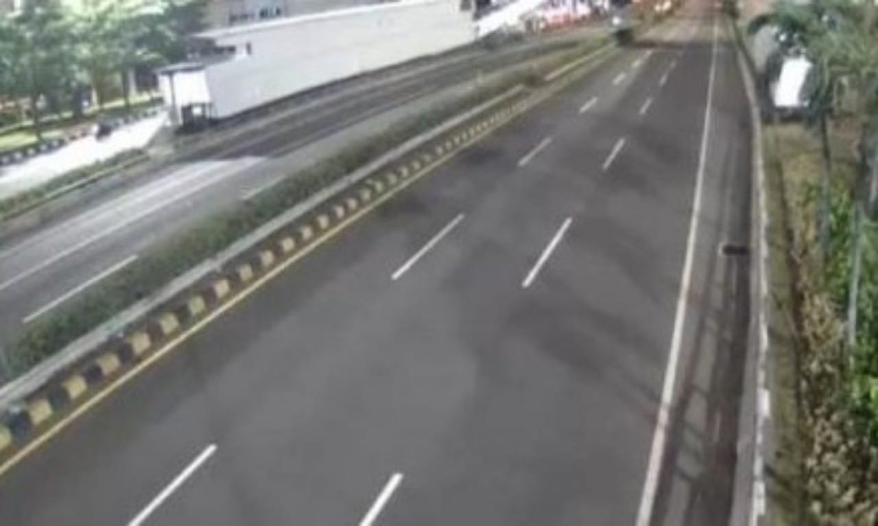 Massa Ojol Kuasai Jalan Jakarta, Jasa Marga Tutup 9 Gerbang Tol Dalam Kota 96e7175f 0d68 417e 8a96 a1c8f96da8d3