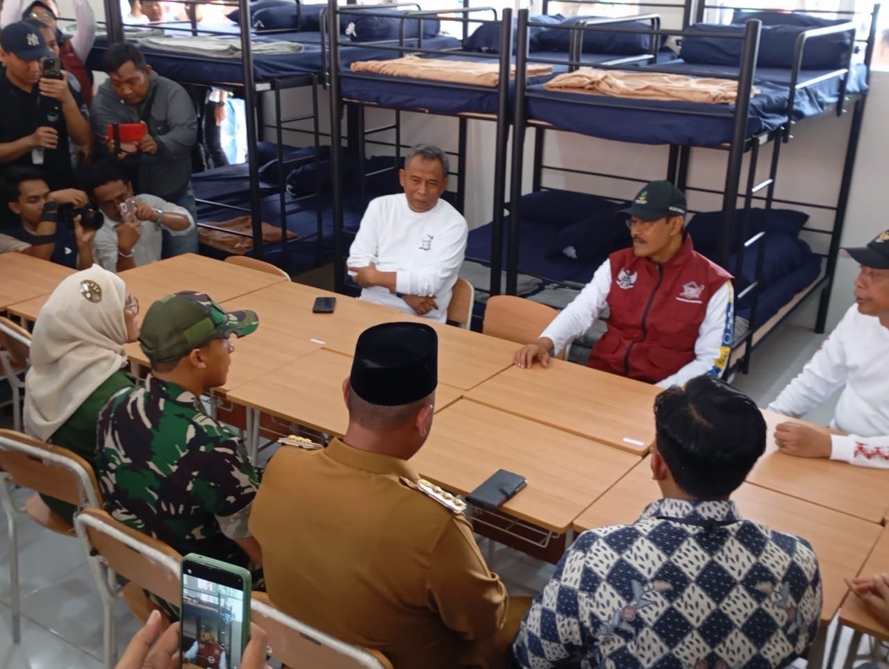 B027ec52 5947 48a4 b7be b63bc355f790