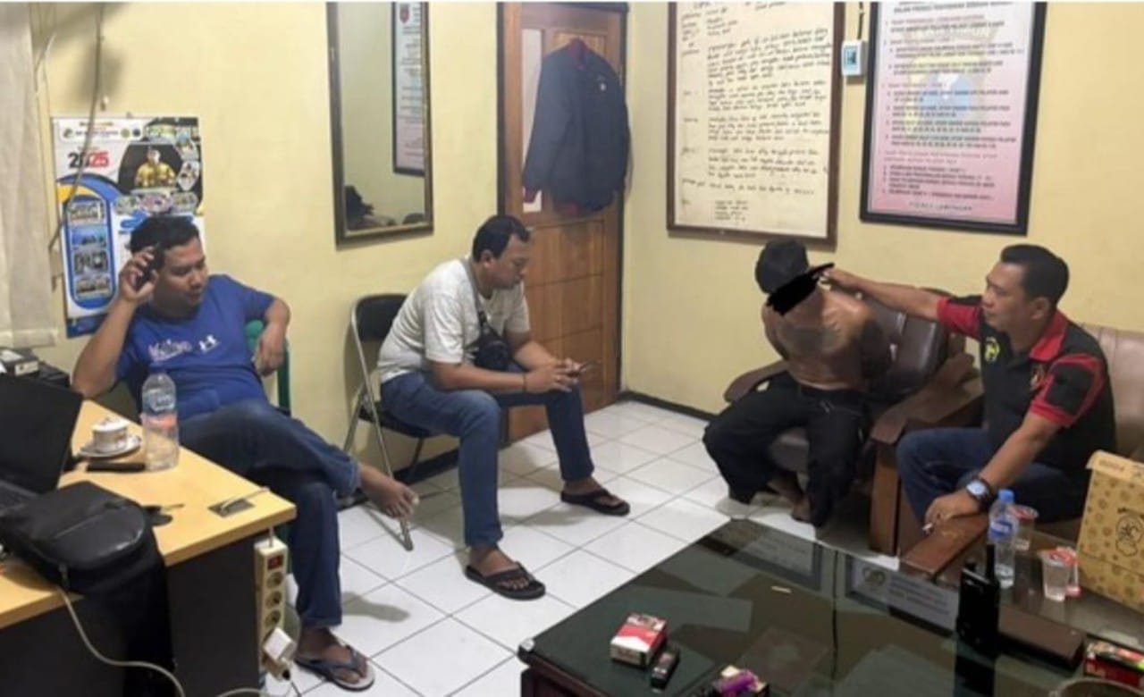 Ee768515 4735 4db8 9a0d 353e86ba449c