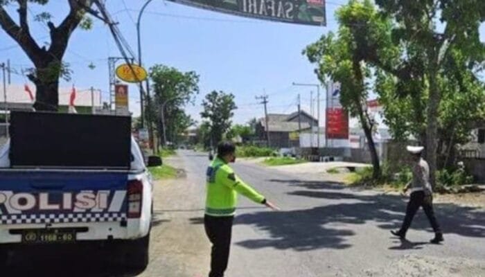 Kronologi Kecelakaan Tragis di Sukodadi Lamongan, Pemotor Gagal Kendalikan Laju
