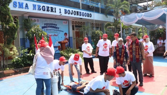 Hari Jantung Sedunia, Bupati Bojonegoro Tekankan Pentingnya Aktivitas Sehat untuk Generasi Unggul
