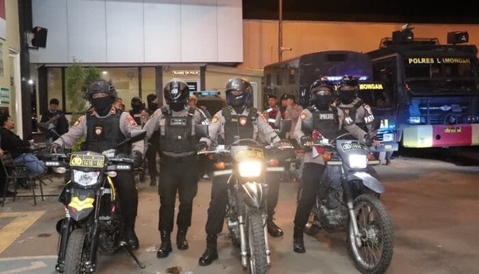 Lamongan Dijaga Ketat, TNI dan Polri Turun Bareng Gelar Patroli Malam