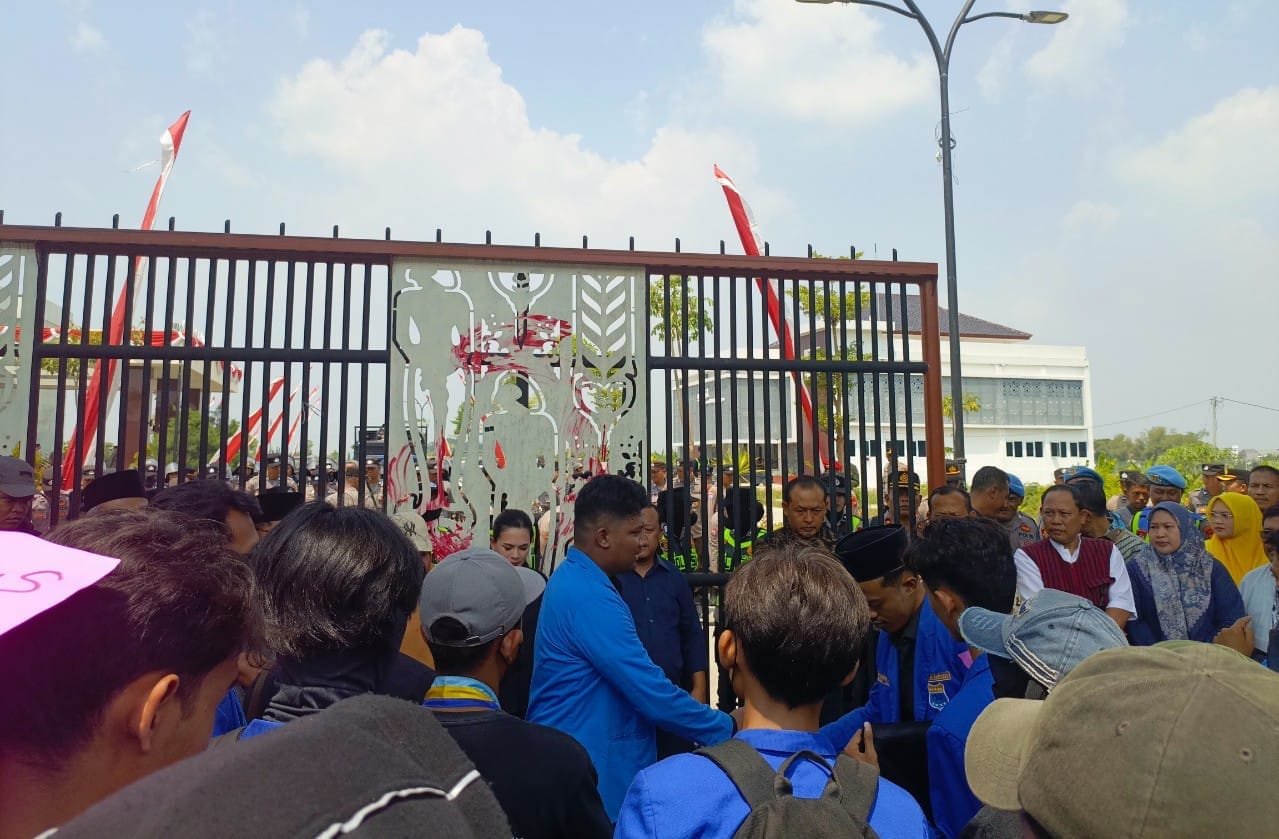 5c9c214e 1e65 479a bd63 8dee94fe5321