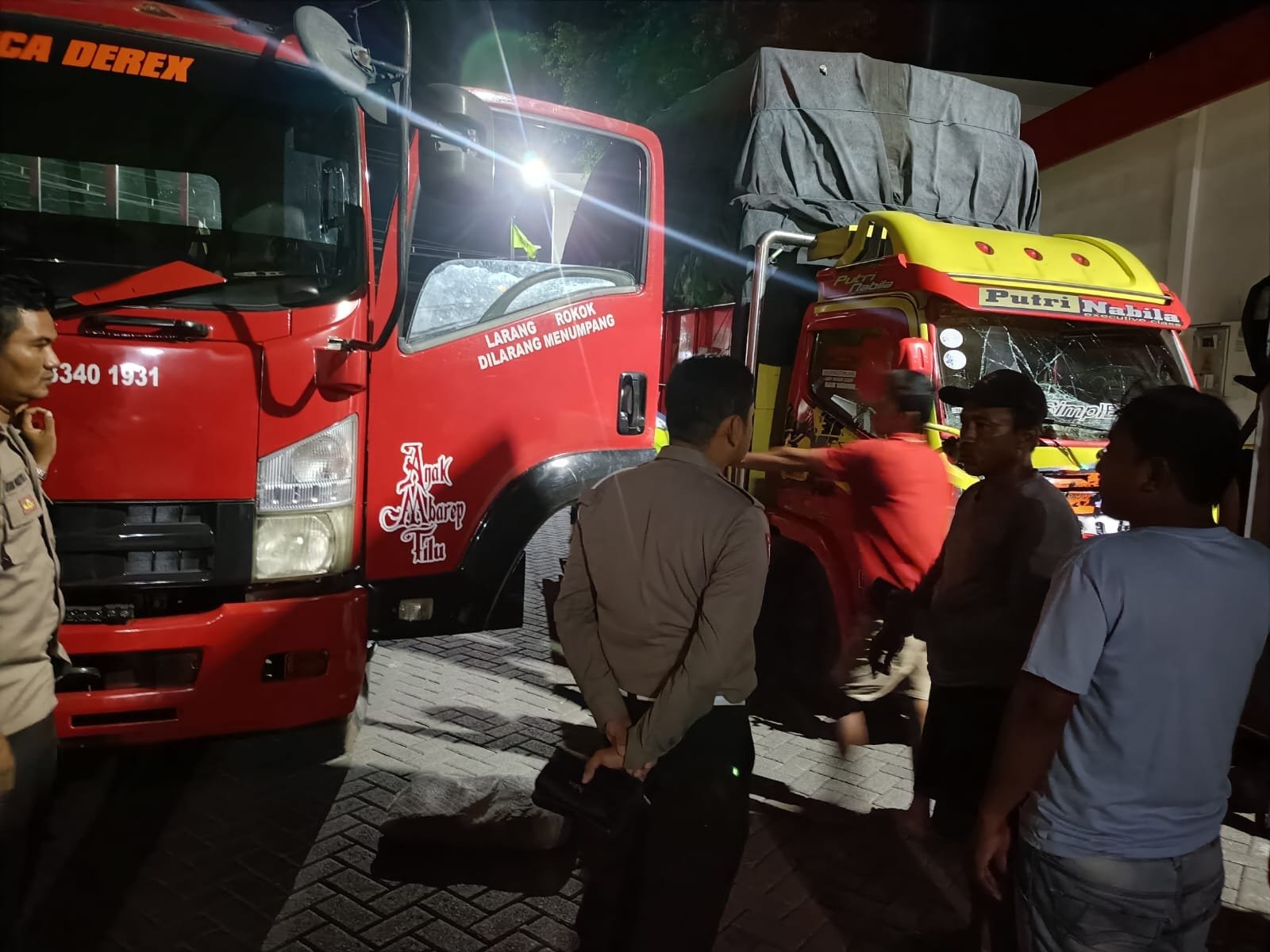 B2a32087 b9b2 478b b4ac ec4ee6fa7e86